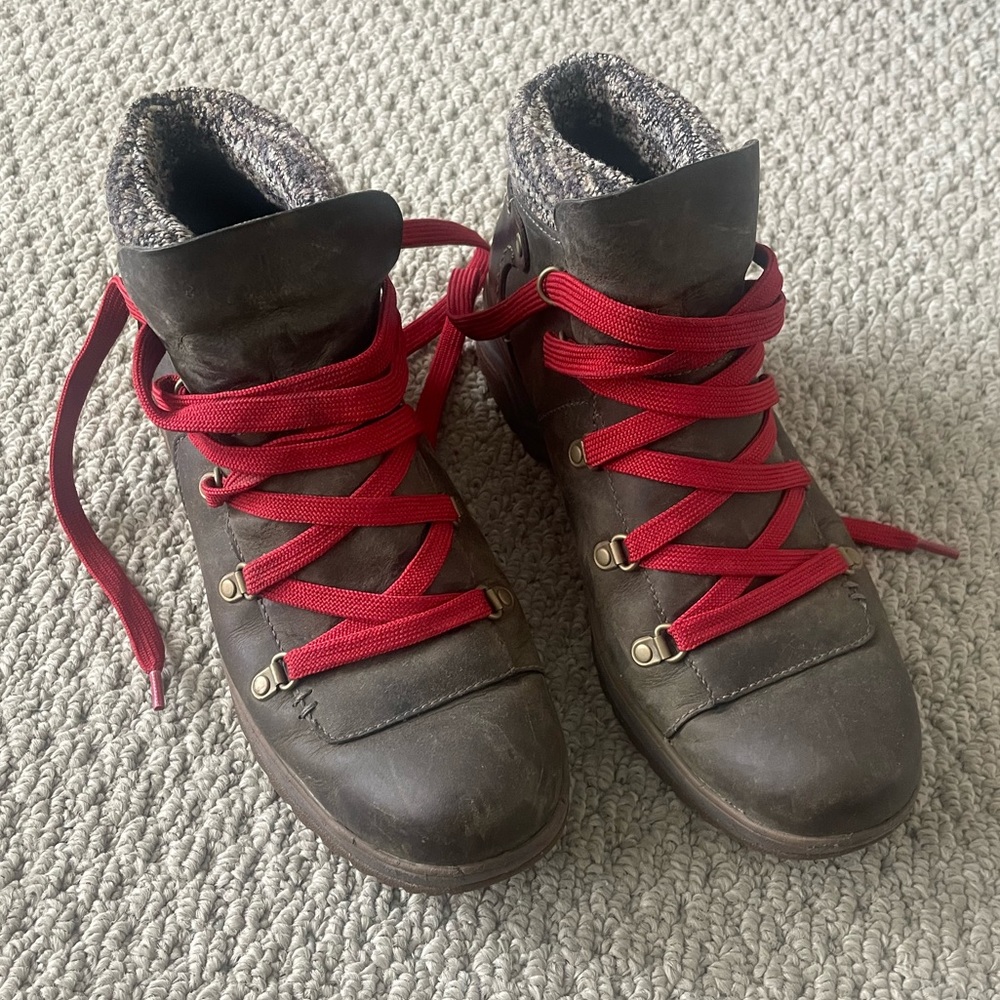 Merrell Hiking Boot